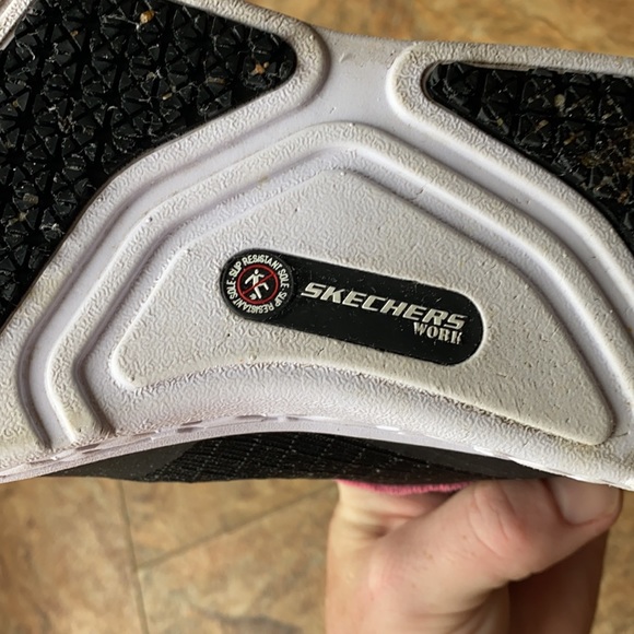 Skechers  Womens Steel toe Runners🔥🔥 - Picture 3 of 6